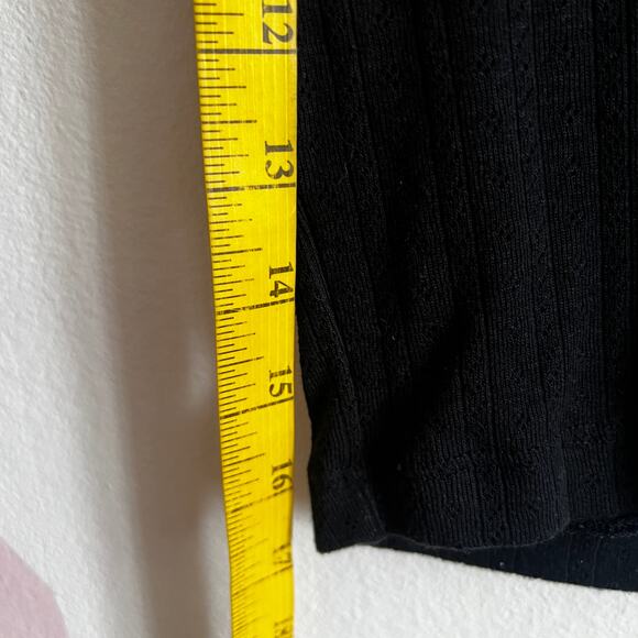 SOLD OUTT - Picture 4 of 5